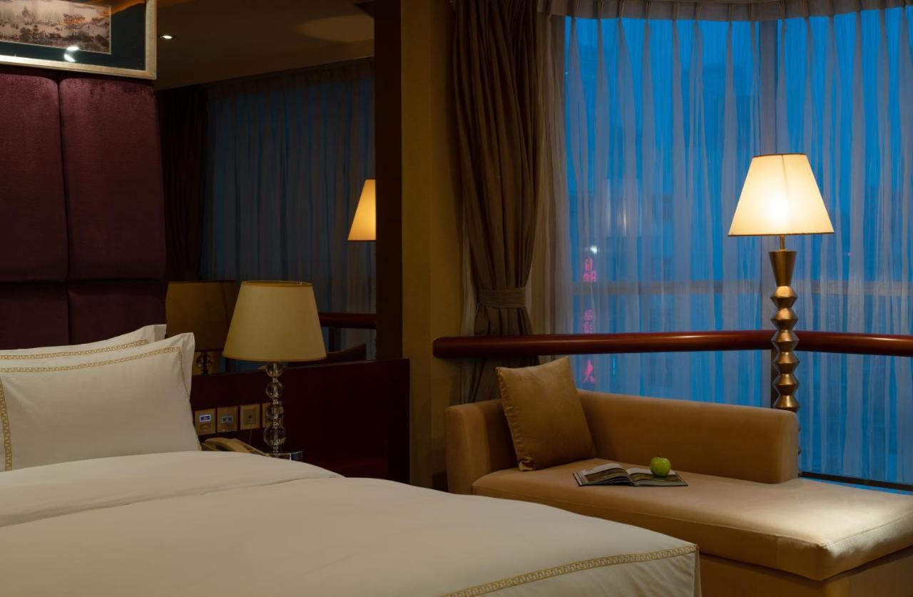 Chengdu Tianfu Sunshine Hotel Exterior foto